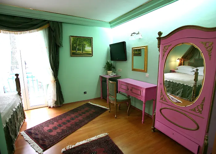 Heritage Pasike Hotell 4*