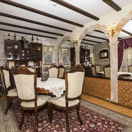 Heritage Pasike Trogir