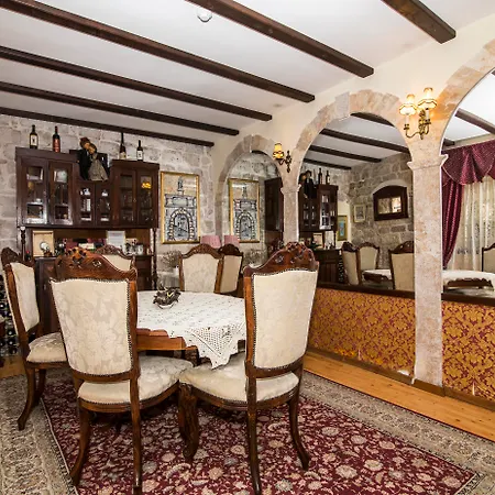 Heritage Pasike Hotel Trogir