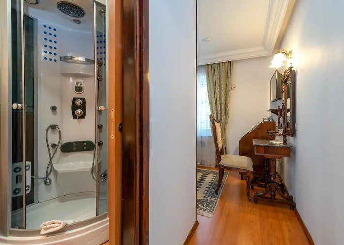 Heritage Pasike Otel 4*