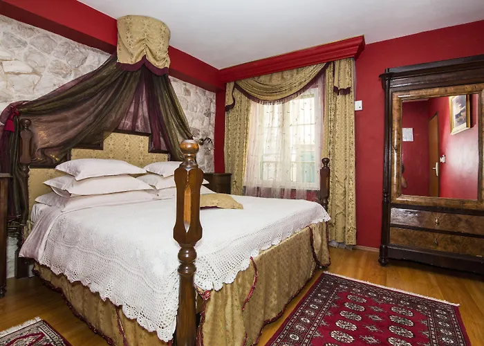 Heritage Pasike Trogir